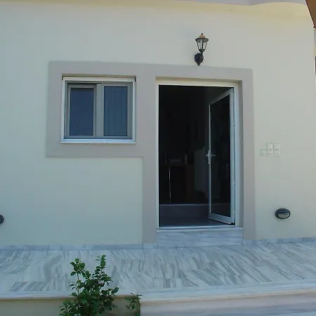 Amazing Studio-apartment In Spectacular With Stunning Sea Views * 베르가켈라마타