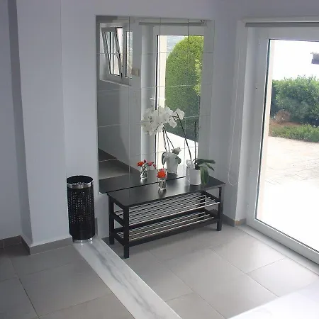 Ferienhaus Amazing Studio-apartment In Spectacular With Stunning Sea Views *