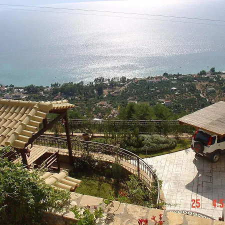 Amazing Studio-apartment In Spectacular With Stunning Sea Views * 베르가켈라마타