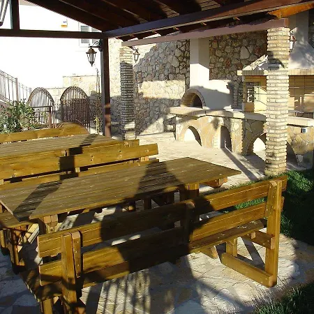 Ferienhaus Amazing Studio-apartment In Spectacular With Stunning Sea Views *